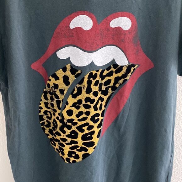 Daydreamer Rolling Stones Leopard Tongue Tour Washed Black Graphic Tee Medium - Picture 3 of 6